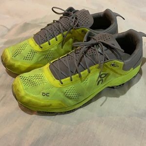 OnCloud size 13 men’s sneakers